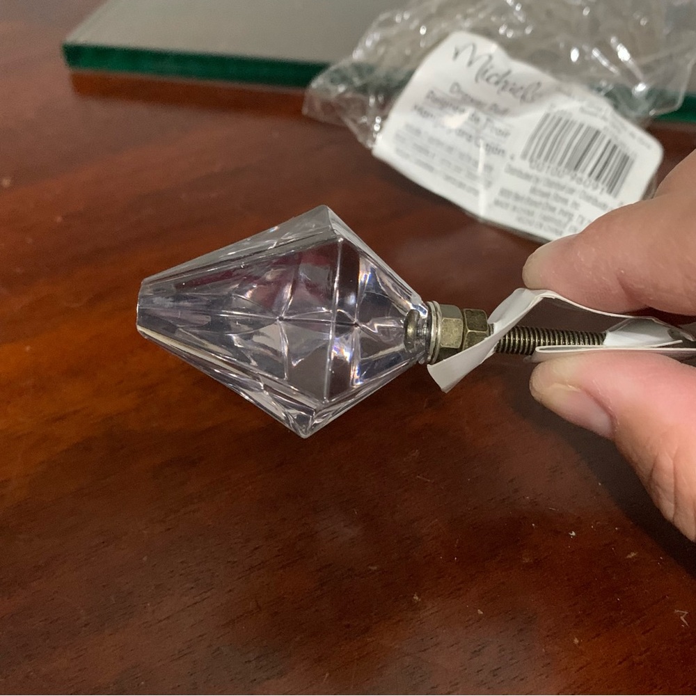 NWT Michael’s Clear Triangular Prism Drawer Pull